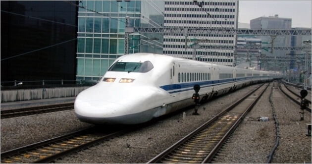 新大阪駅から宅配便でホテルや自宅に荷物を送る方法 トリセド